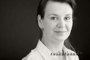 Bewerbungsfotos Trends und Erfolge -Erfolgreiches Bewerbungsfoto von Fotograf Peter Roskothen